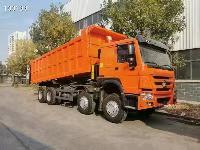 A SINOTRUK HOWO 8*4 billenős teherautó elkészült, és készen áll a Fülöp-szigetekre történő SZÁLLÍTÁSRA